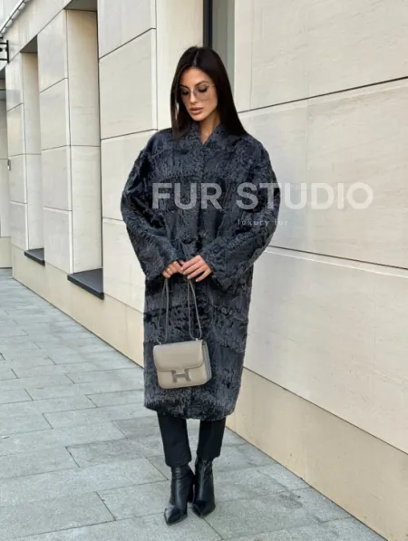 Меховое пальто из каракуля Graphite V-образный воротник - фото 7