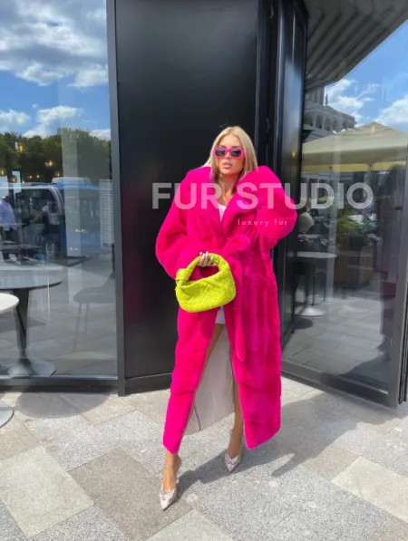 Норковая шуба в цвете фуксия длинная - фото 6