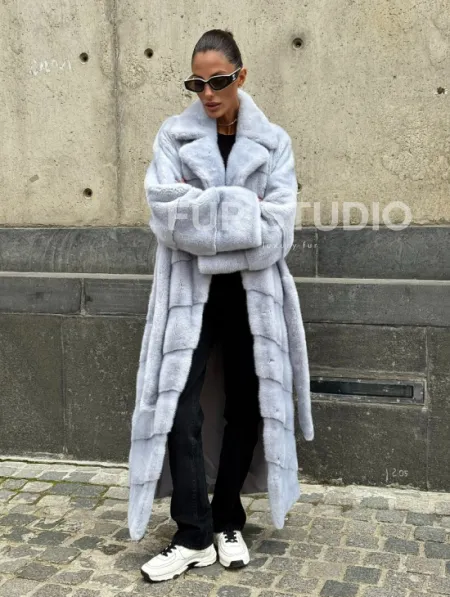 Длинная шуба из голубой скандинавской норки - фото 8