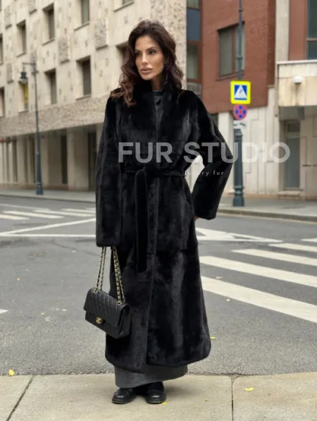 Шуба норковая черная 