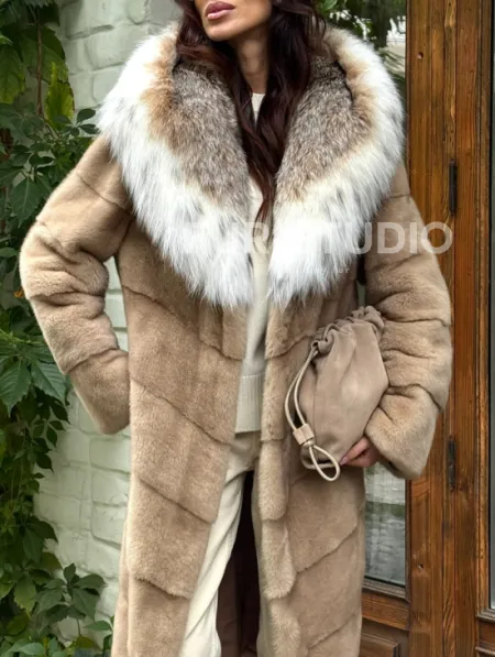 Бежевая норковая шуба с капюшоном рысь - фото 2