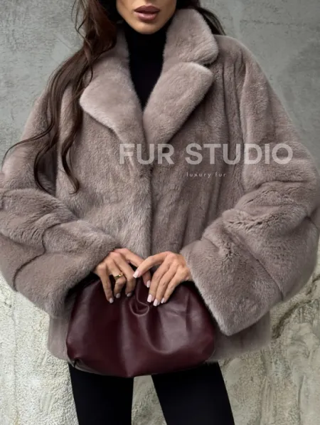 Короткая женская норковая шуба - фото 2