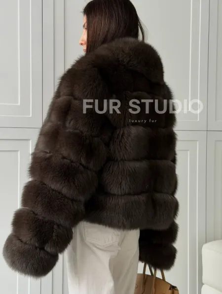 Полушубок-кроп из песца с шалевым воротником - фото 4