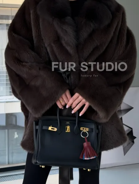 Норковое автоледи с воротником из куницы - фото 2