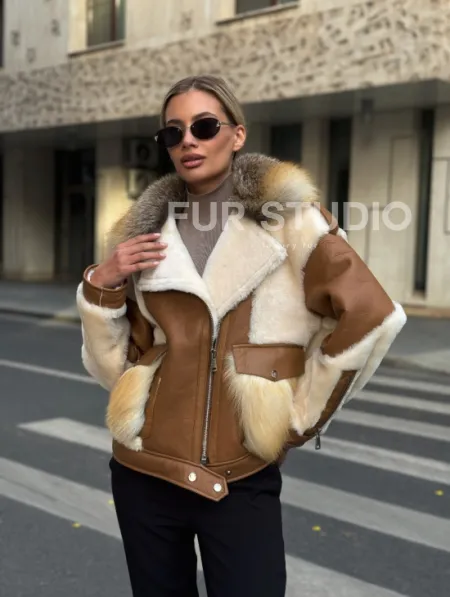 Стильная дубленка из мериноса - цвет кэмел - фото 11