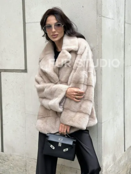 Шуба из меха норки английский воротник пудра - фото 10
