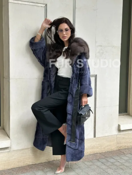 Длинная шуба из норки с капюшоном из куницы - цвет синий графит - фото 13