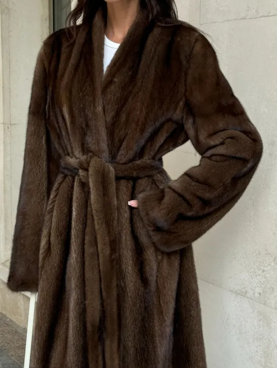 Модная шуба из скандинавской норки PREMIUM COLLECTION без воротника - фото 2
