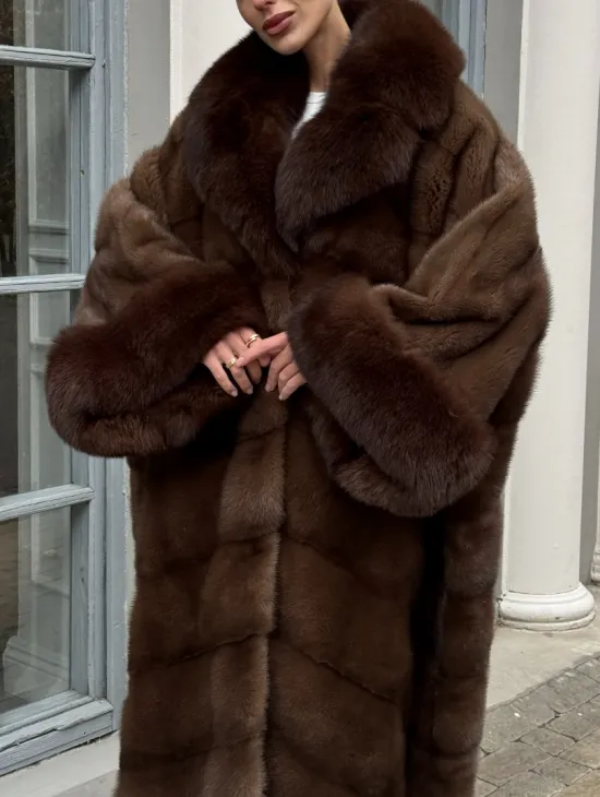 Норковая шуба пальто стиль «Бохо» с воротником и рукавами из меха песца - цвет орех - фото 3