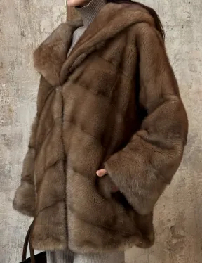 Укороченная норковая шуба с капюшоном из норки - фото 1