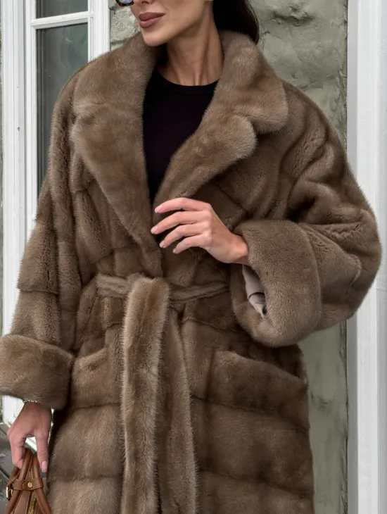 Шуба - кимоно из меха норки Saga Furs в натуральном цвете пастель - фото 1