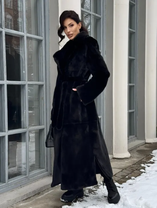 Классическая шуба из норки Blackglama с английским воротником и боковыми шлицами - фото 0