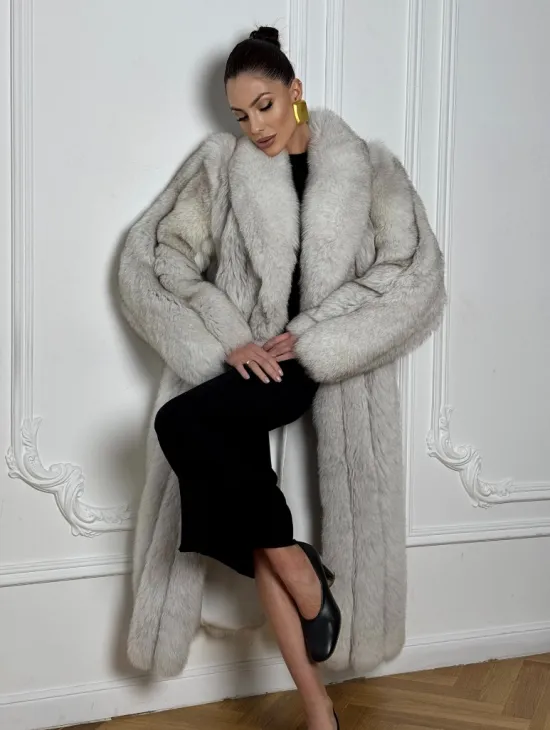 Длинная шуба из меха финского песца VINTAGE - колотый лёд - фото 0