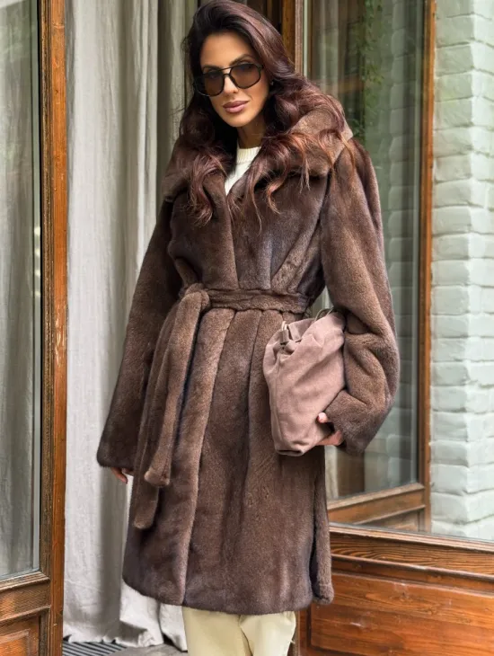 Норковая шуба с капюшоном - цвет орех - фото 2