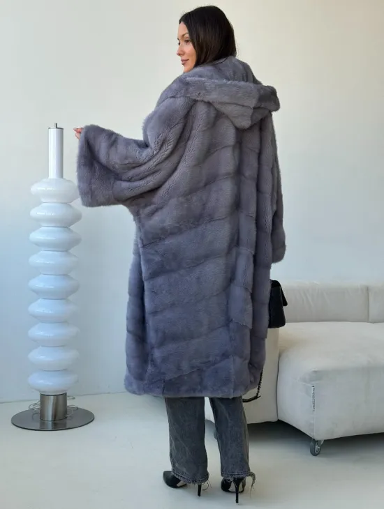 Голубая норковая шуба с капюшоном oversize - фото 4