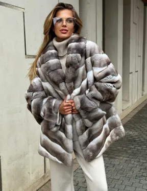 Шуба из меха шиншиллового кролика PREMIUM COLLECTION - фото 4