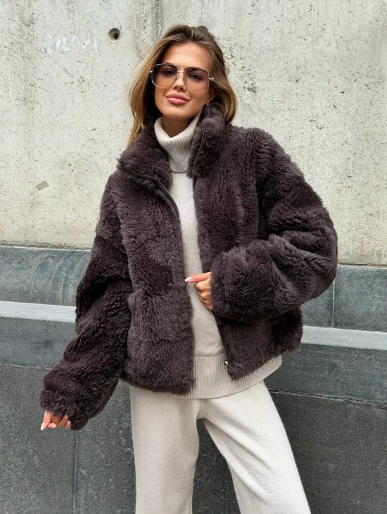 Натуральная двухсторонняя дубленка - бомбер - фото 8