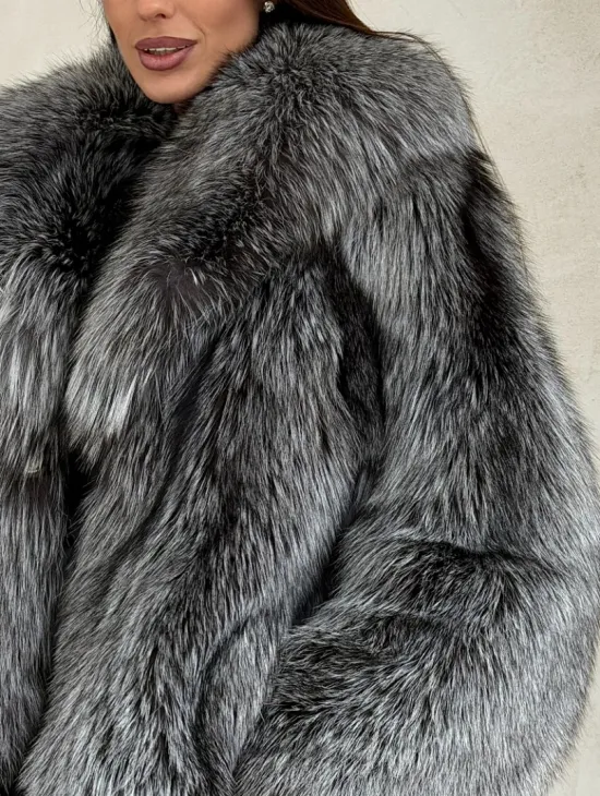Полушубок из чернобурой лисы - фото 3