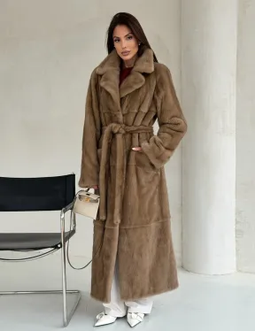 Прямая норковая шуба с меховым поясом - фото 5