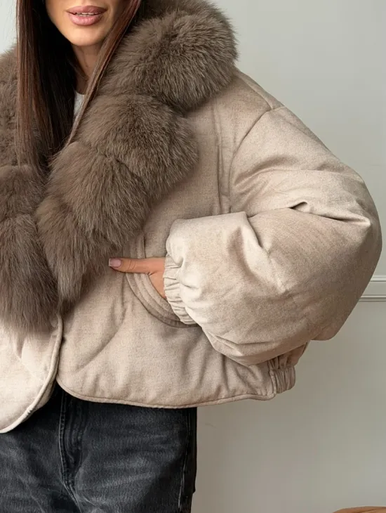 Зимний короткий пуховик с мехом - оверсайз - фото 2