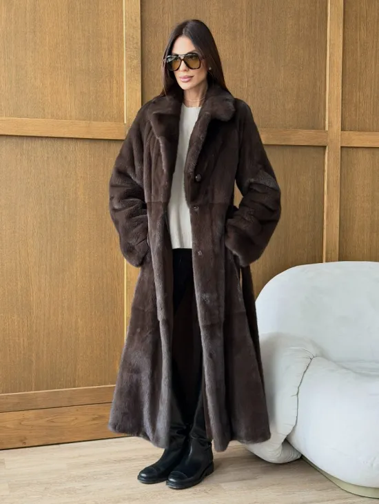 Норковая шуба - прямой крой с меховым поясом - фото 10
