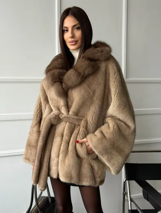 Pastel шуба летучая мышь - воротник куница - фото 11