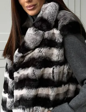 Меховой жилет из шиншиллового кролика - фото 1