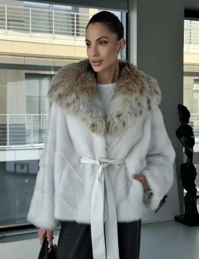 Белое норковое пончо-шуба с капюшоном из рыси - фото 0