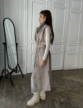 Пальто без рукавов с отделкой из меха норки - фото 6