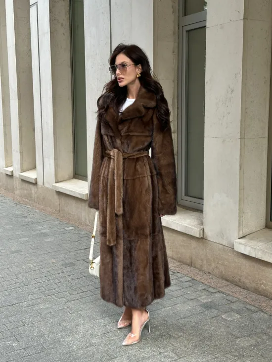 Классическая норковая шуба  натуральный цвет - орех - фото 9