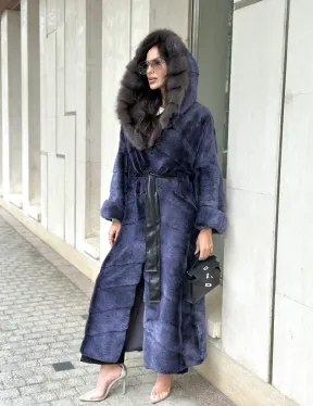 Длинная шуба из норки с капюшоном из куницы - цвет синий графит - фото 11